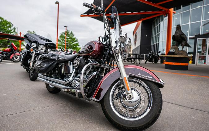 2015 Harley-Davidson Heritage Softail Classic MYS RED/CAYENNE W/ PINSTRIP