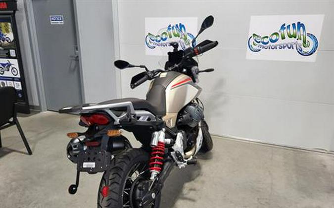 2025 Moto Guzzi V85 TT Travel