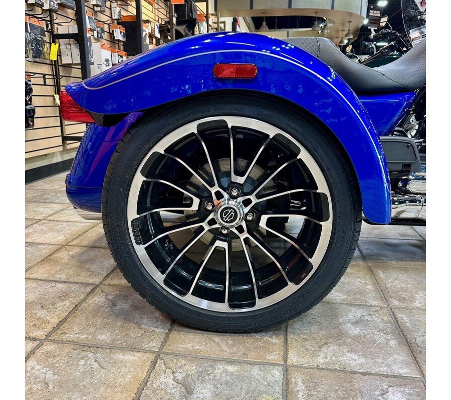 2025 FLTRT Road Glide 3