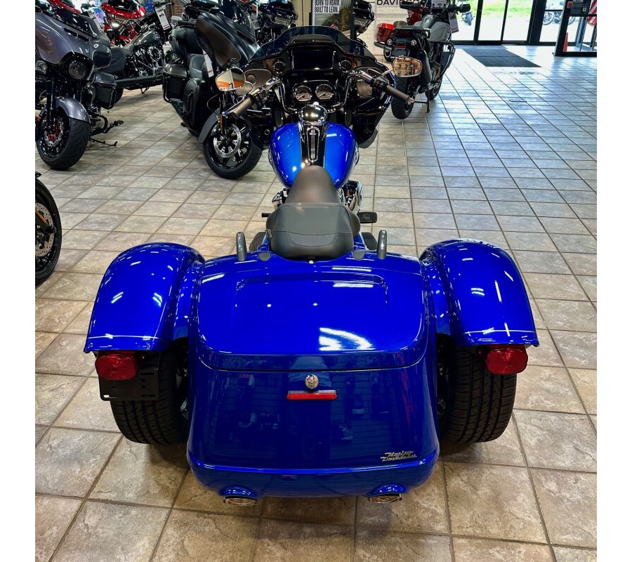 2025 FLTRT Road Glide 3