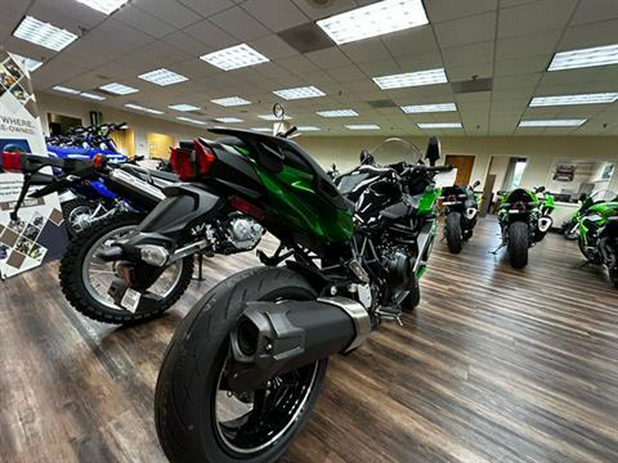 2025 Kawasaki Ninja H2 SX SE ABS