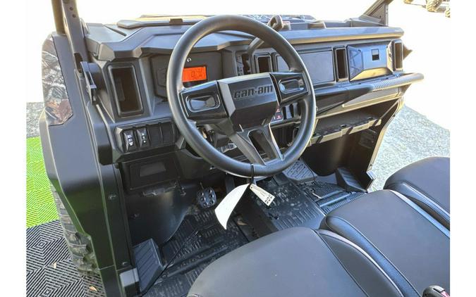 2026 Can-Am DEFENDER MAX XT HD11