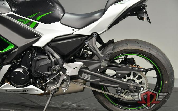 2022 Kawasaki Ninja® 650 Base