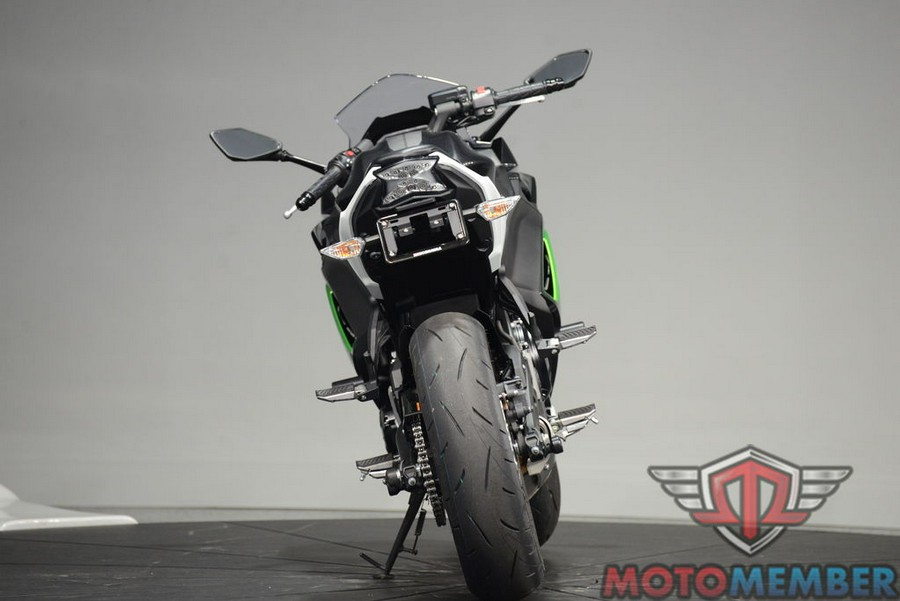 2022 Kawasaki Ninja® 650 Base