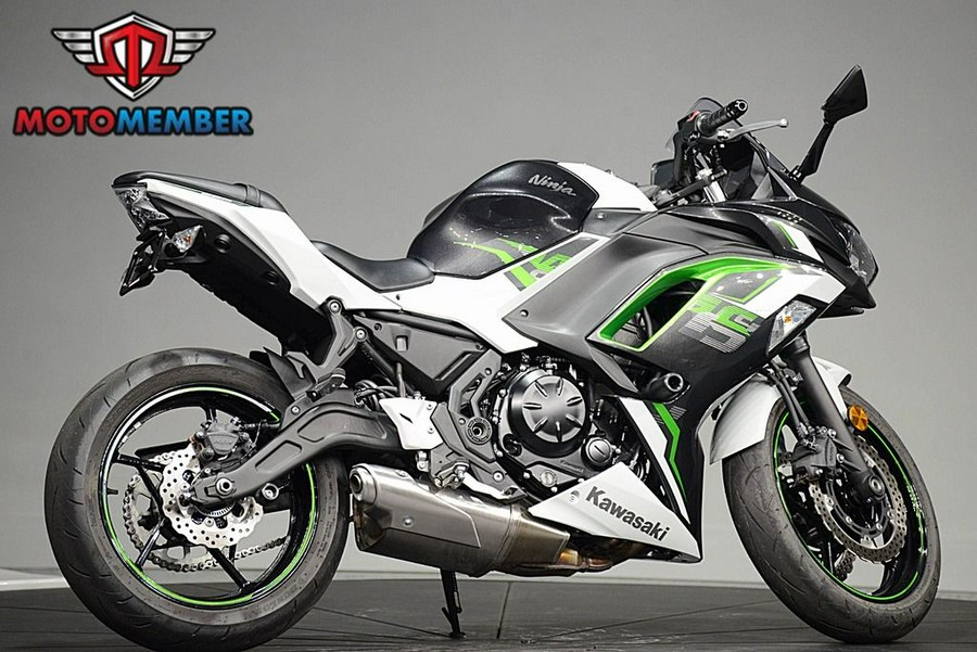 2022 Kawasaki Ninja® 650 Base