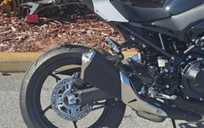 2026 Kawasaki Z900 ABS