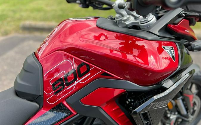 2024 Triumph Tiger 900 GT Pro Carnival Red / Sapphire Black