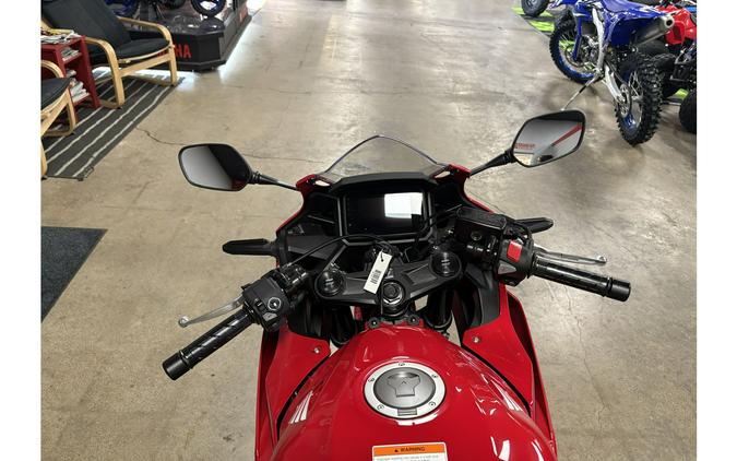 2025 Honda CBR500R ABS