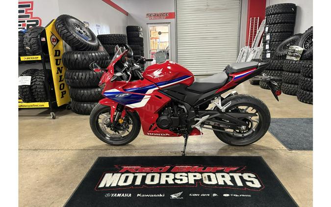 2025 Honda CBR500R ABS