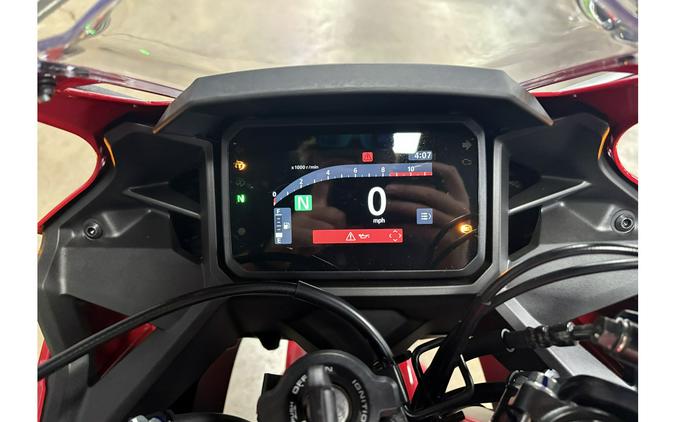 2025 Honda CBR500R ABS