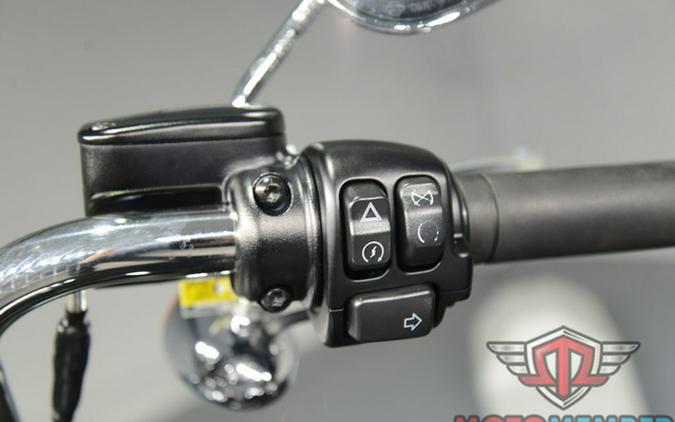 2022 Harley-Davidson Softail FXST - Standard