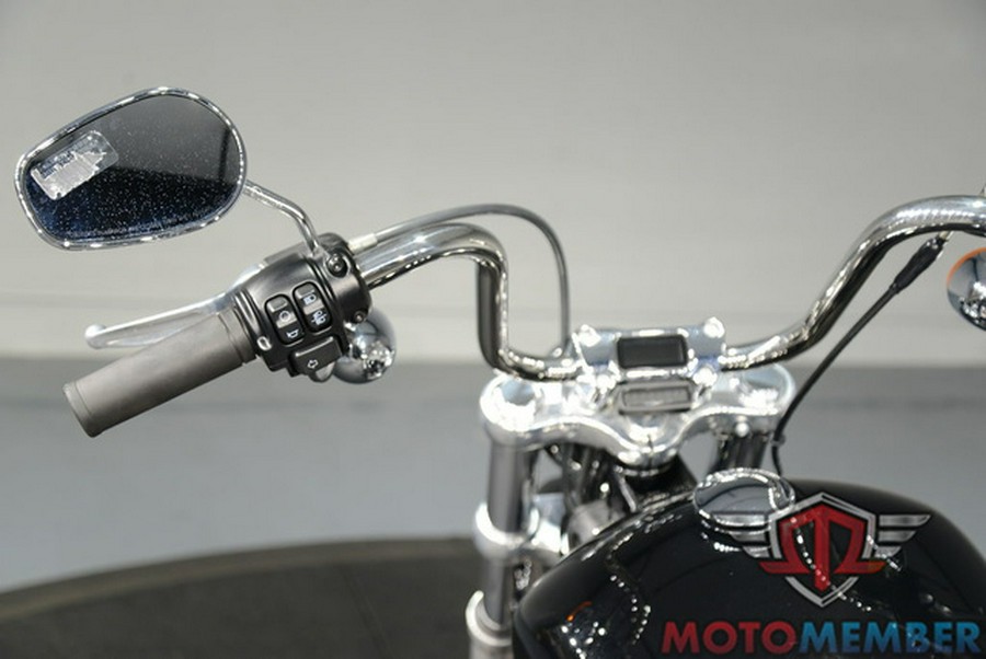 2022 Harley-Davidson Softail FXST - Standard