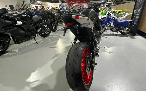2024 Suzuki GSX800FRQM4