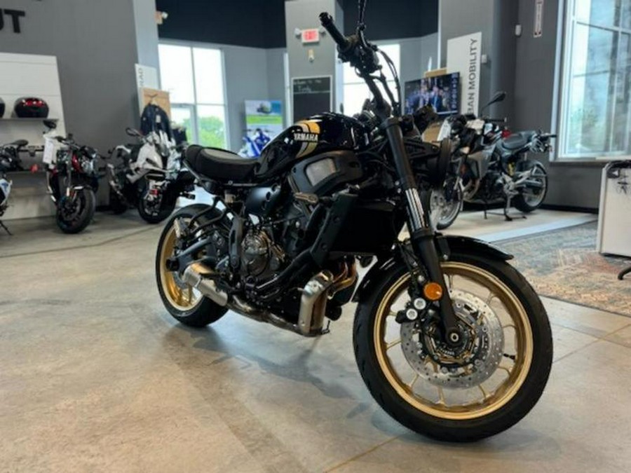 2024 Yamaha XSR700