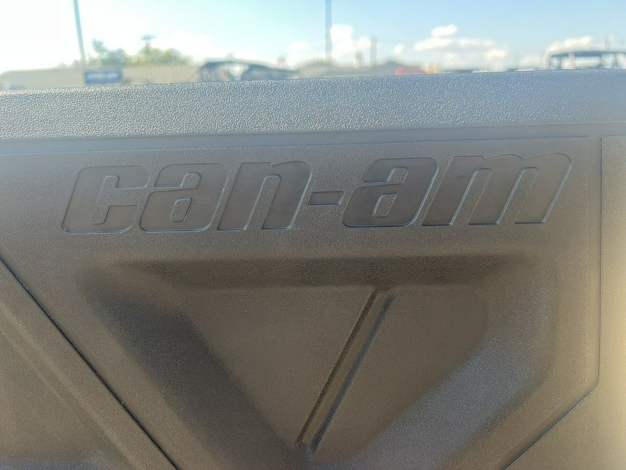 2026 Can-Am® Defender PRO XT HD10