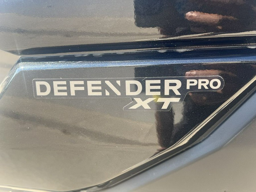 2026 Can-Am® Defender PRO XT HD10