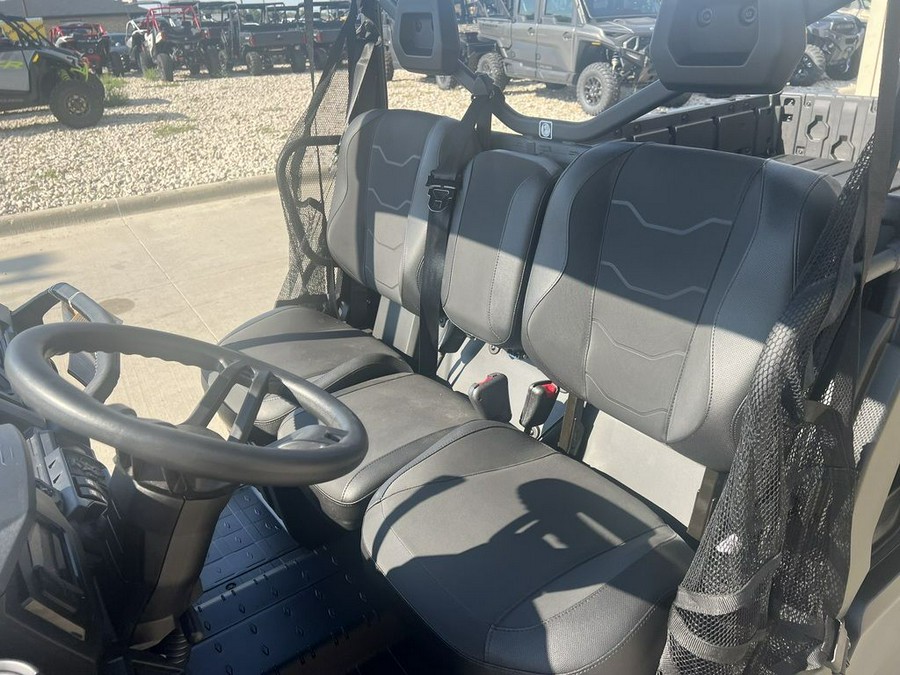 2026 Can-Am® Defender PRO XT HD10