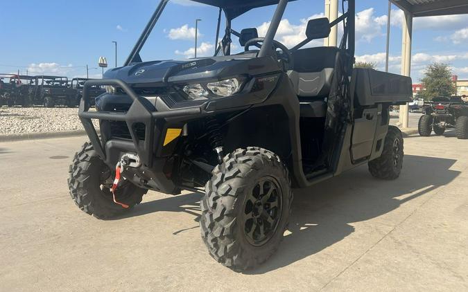 2026 Can-Am® Defender PRO XT HD10
