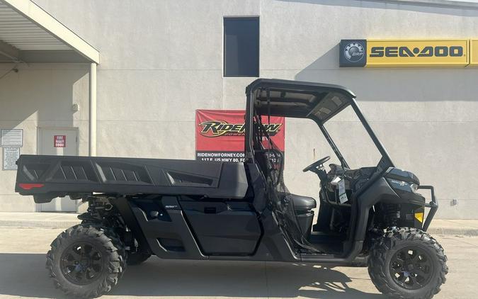 2026 Can-Am® Defender PRO XT HD10