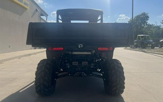 2026 Can-Am® Defender PRO XT HD10