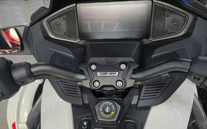 2026 Can-Am Spyder RT