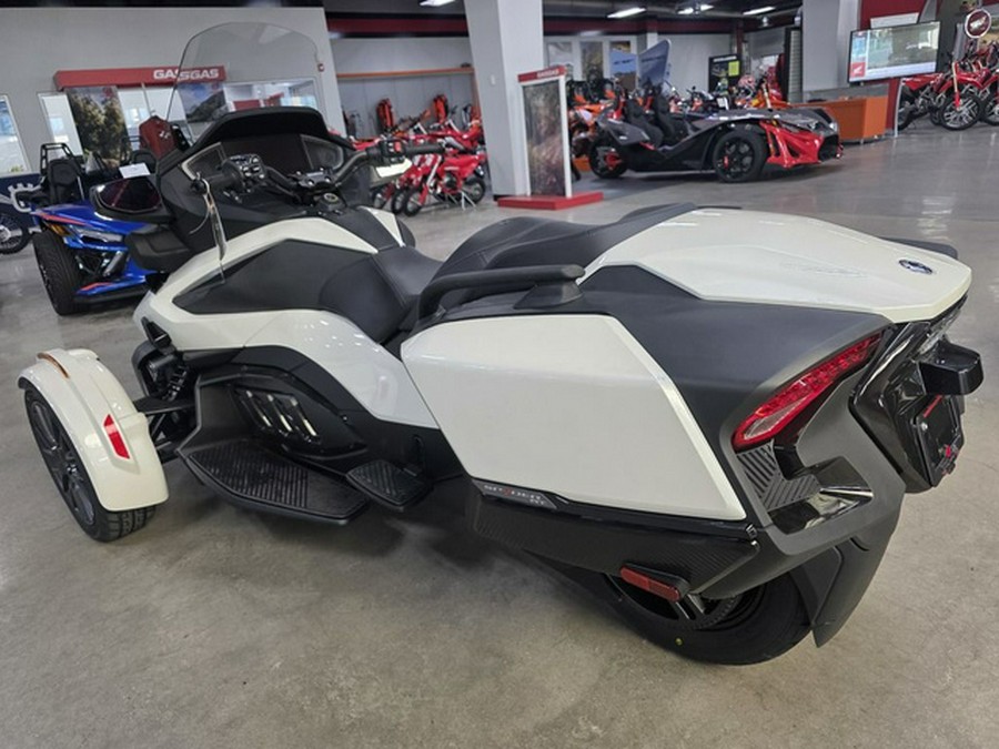 2026 Can-Am Spyder RT
