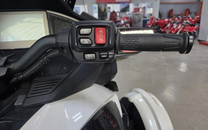 2026 Can-Am Spyder RT