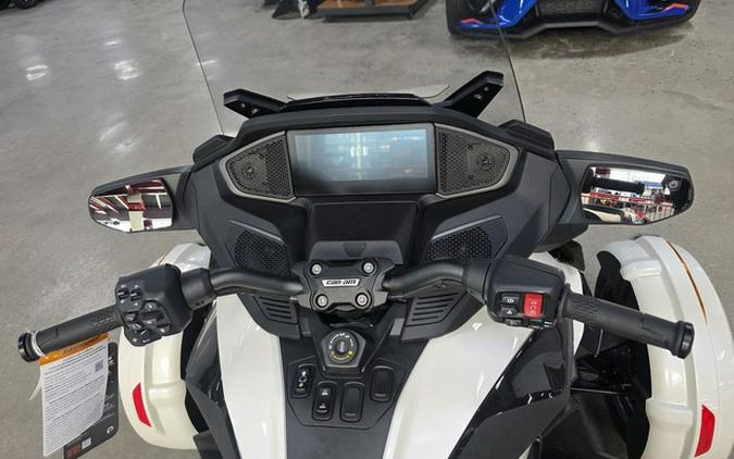 2026 Can-Am Spyder RT