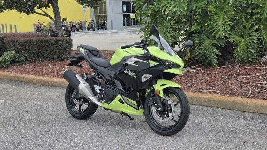 2026 Kawasaki Ninja 500 ABS Metallic Yellowish Green/Ebony