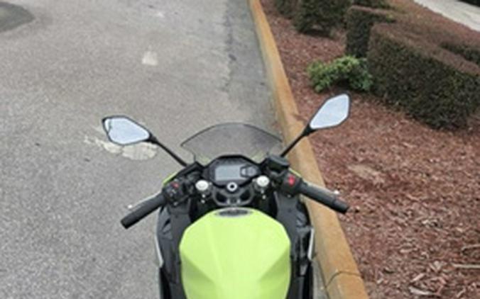 2026 Kawasaki Ninja 500 ABS Metallic Yellowish Green/Ebony