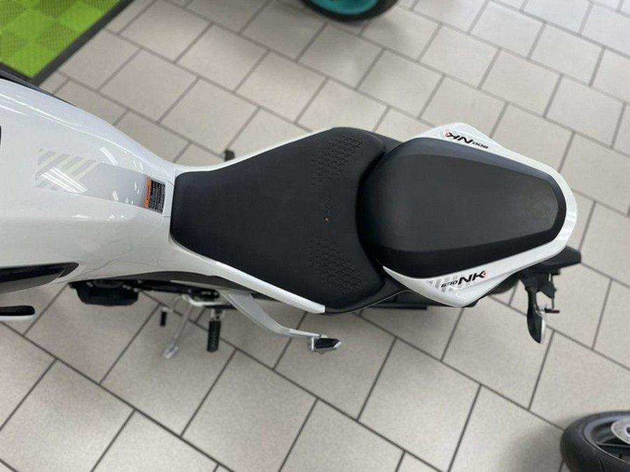 2024 CFMOTO 800NK