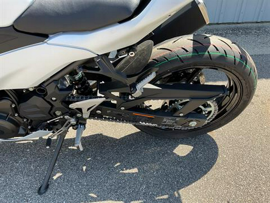 2025 Kawasaki Ninja 500 ABS