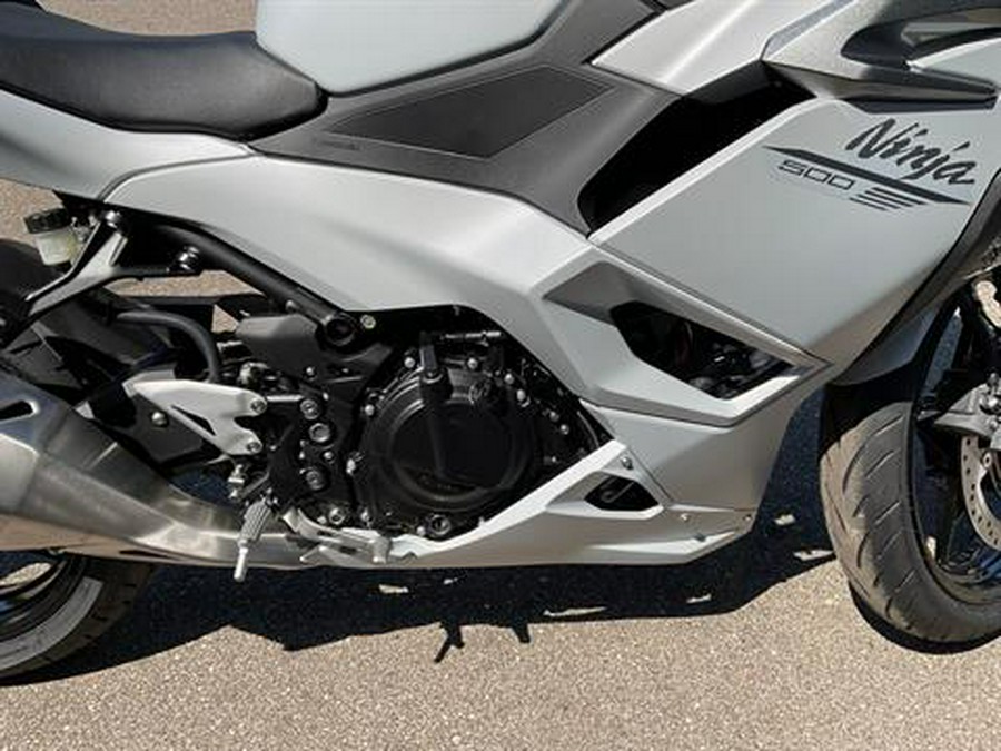 2025 Kawasaki Ninja 500 ABS