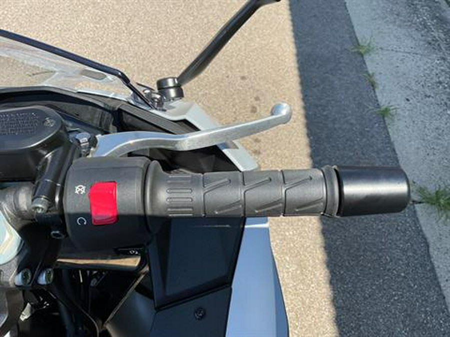 2025 Kawasaki Ninja 500 ABS