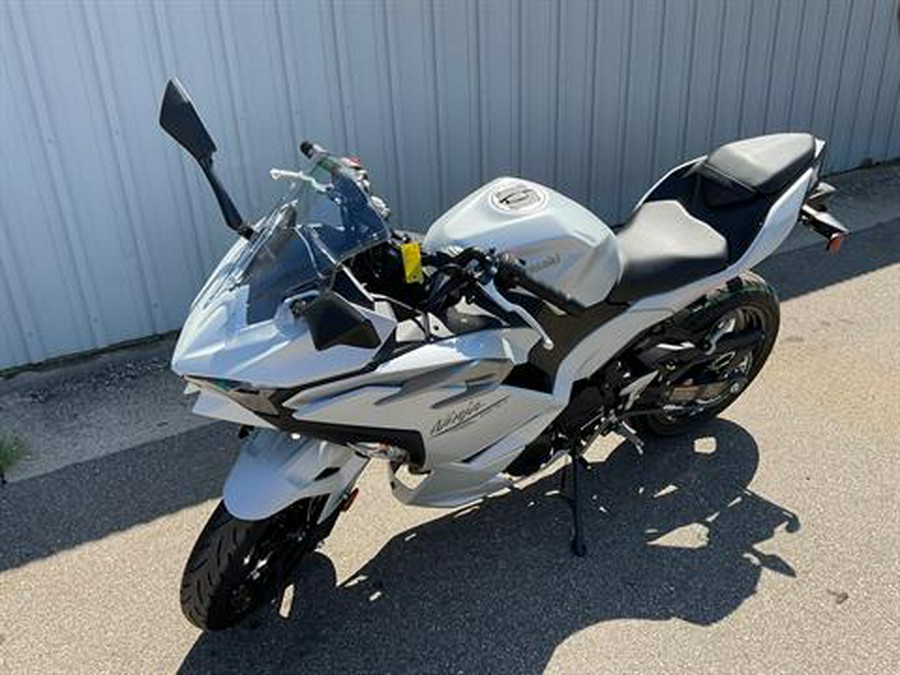 2025 Kawasaki Ninja 500 ABS