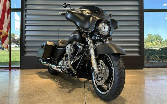 2013 Harley-Davidson® FLHX - Street Glide®