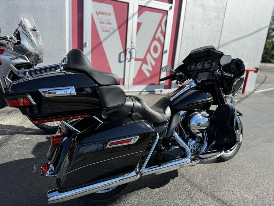 2015 Harley-Davidson® FLHTK - Ultra Limited