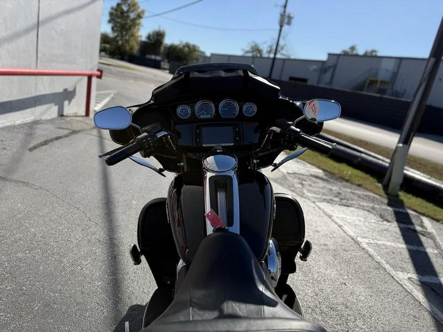2015 Harley-Davidson® FLHTK - Ultra Limited