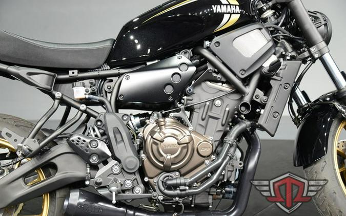 2025 Yamaha XSR 700