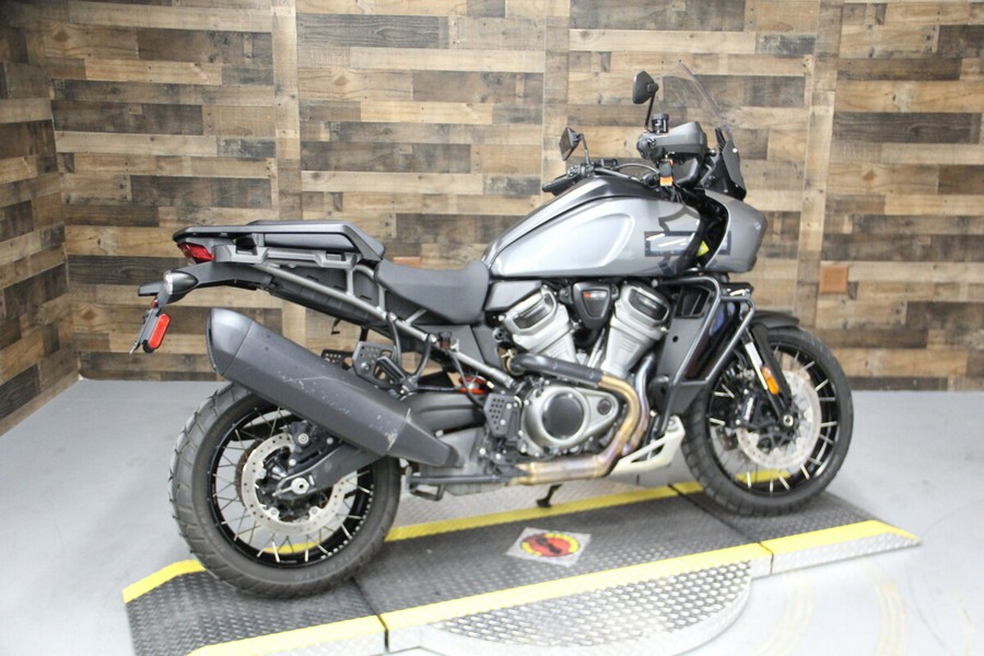 2022 Harley-Davidson Pan America™ 1250 Gauntlet Gray Metallic