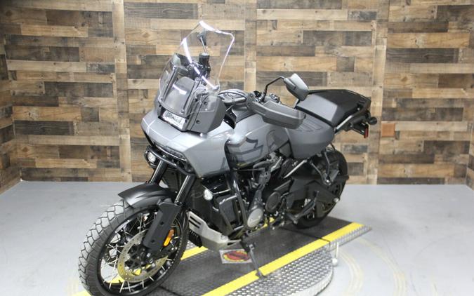 2022 Harley-Davidson Pan America™ 1250 Gauntlet Gray Metallic