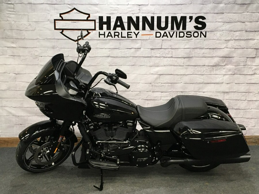 2024 Harley-Davidson Road Glide® Black FLTRX