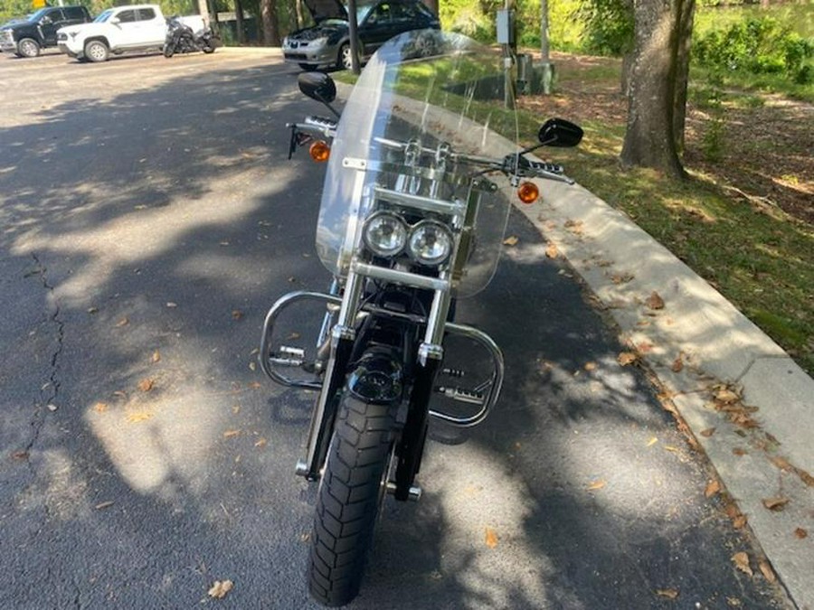 2009 Harley-Davidson® FXDF - Dyna® Fat Bob