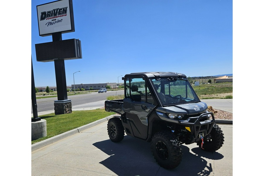 2024 Can-Am Defender Limited HD10