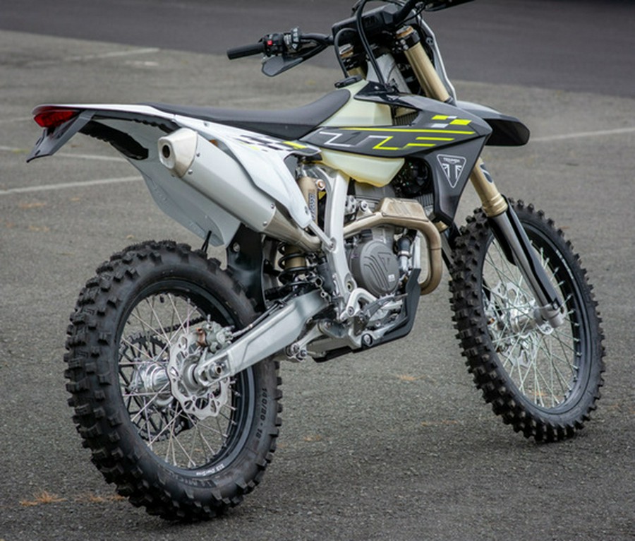 2026 Triumph TF 250-E Jet Black/Pure White