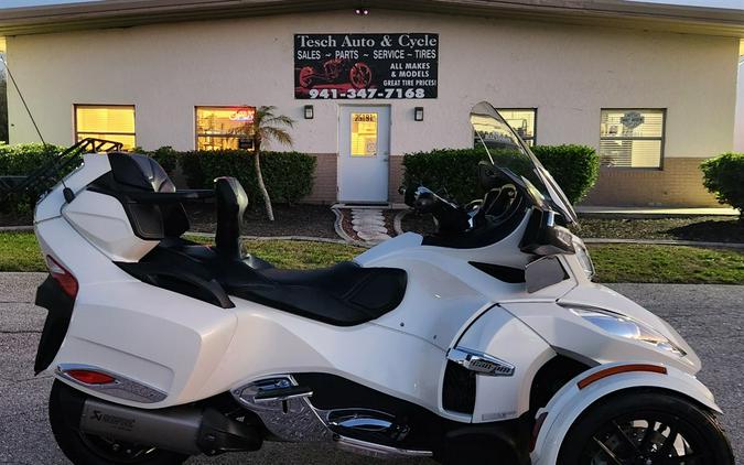 2014 CAN-AM Spyder RT Limited