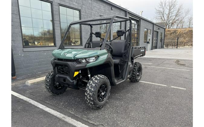 2026 Can-Am Defender DPS HD7