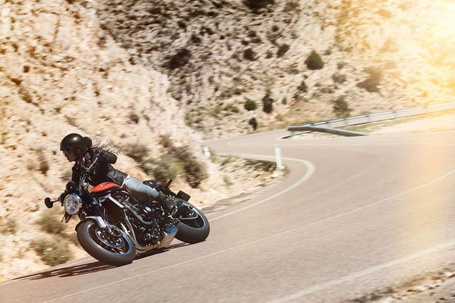 2018 Kawasaki Z900RS Base