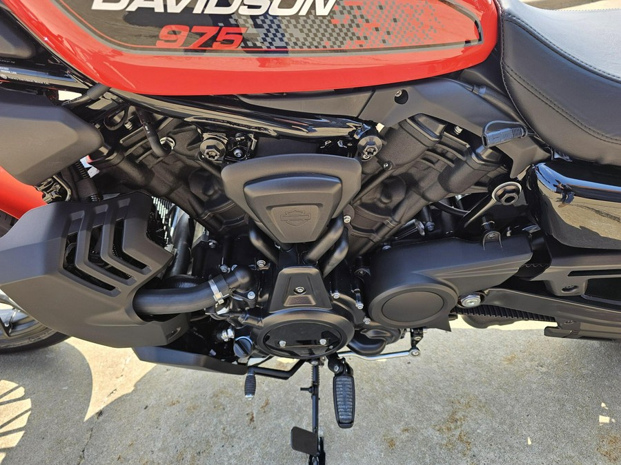 RH975 2026 Nightster