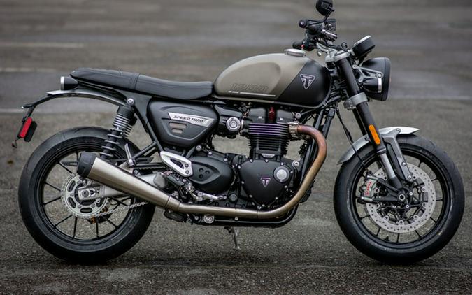 2024 Triumph Speed Twin 1200 Matte Ironstone/Matte Storm Grey